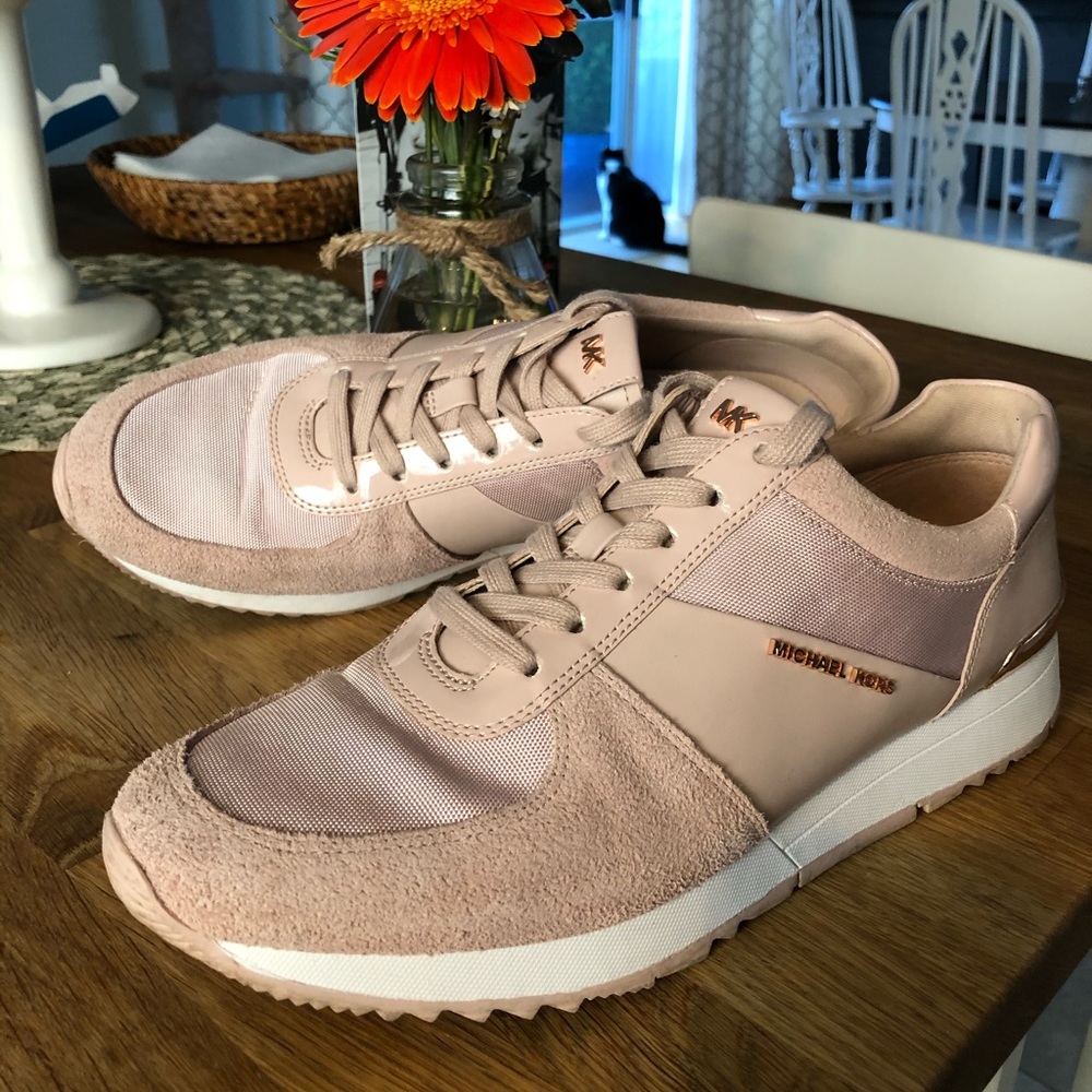 Micheal Kors Allie sneaker